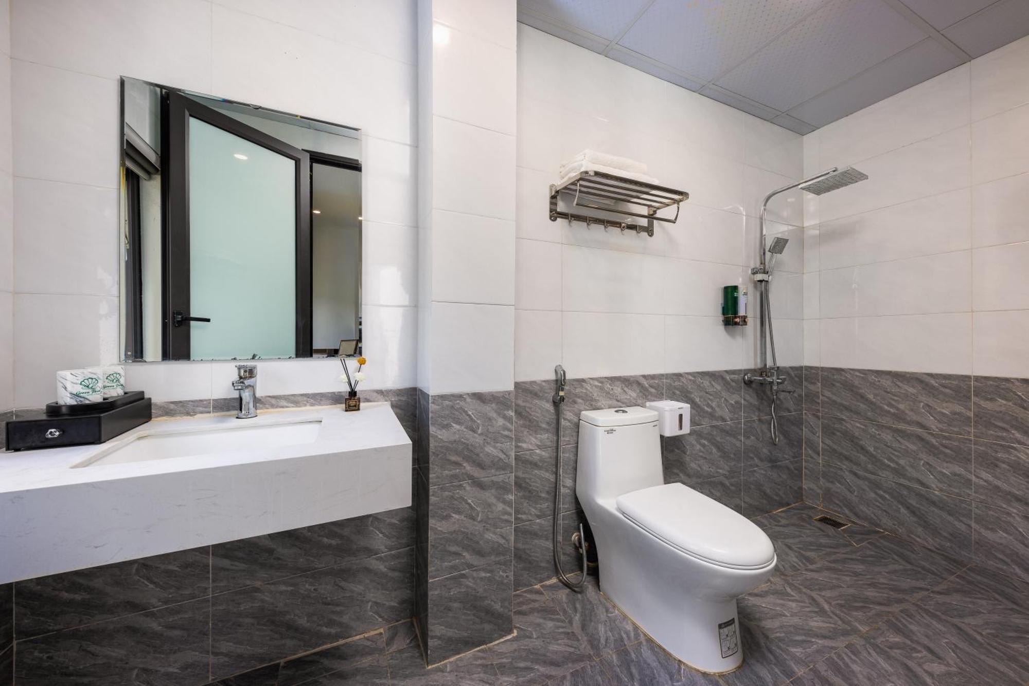 Cat Ba Green Pearl Hotel Dong Khe Sau Kültér fotó